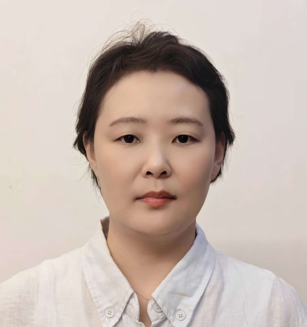 于佳博